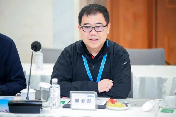 五八策略 美的老将殷必彤入职海信：合作的润滑剂or空调大战“无间道”