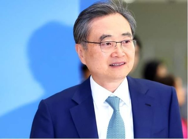 祥盛期权 比尹锡悦高明得多，中国的合纵连横，李在明政府正在学