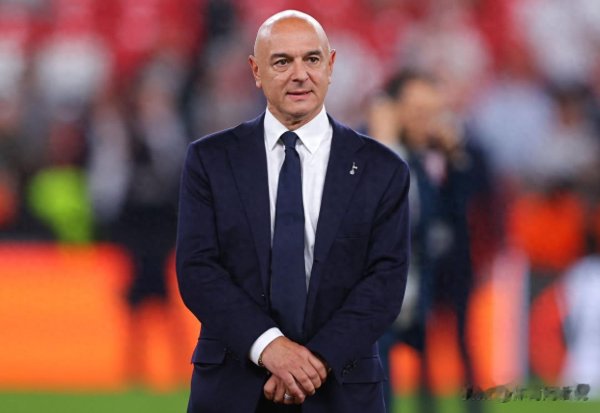 星迈网 英超最抠门老板-列维卸任! 你可以说他不懂足球 却是最精明的商人